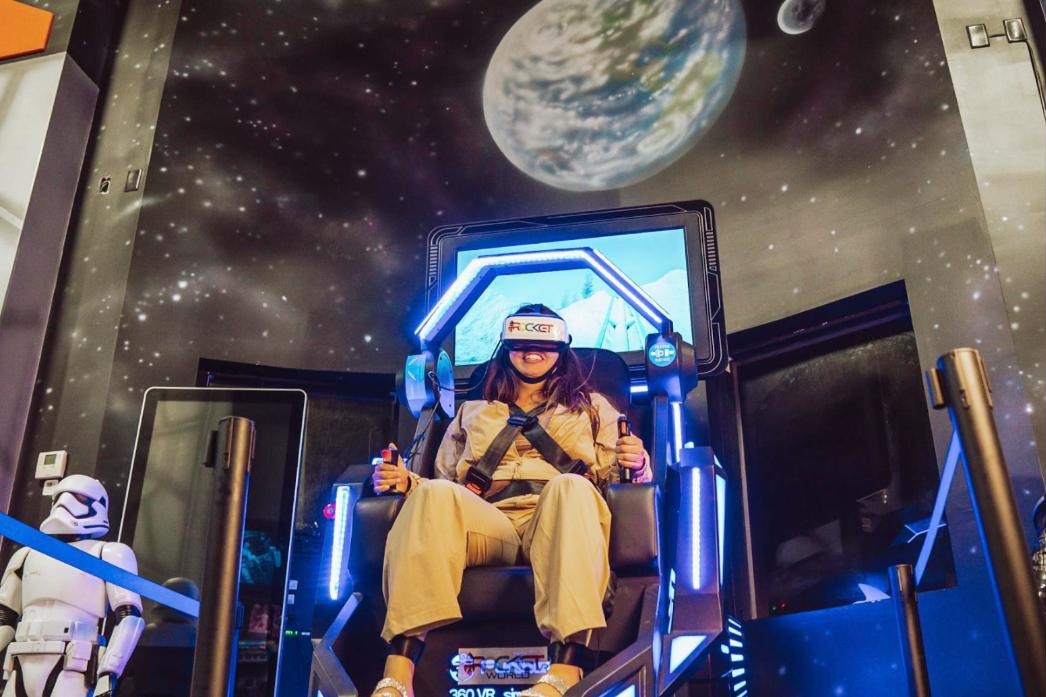 360° Virtual Reality at Rocket World Pembroke Pines